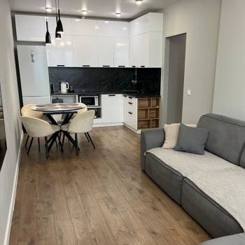 Продается 2-х комнатная квартира, 67,7 м²