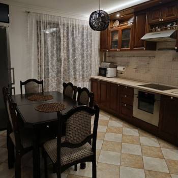 Продается 2-х комнатная квартира, 60,4 м²