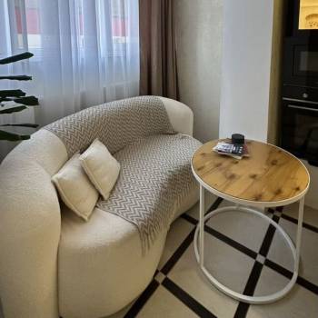 Продается 2-х комнатная квартира, 73 м²
