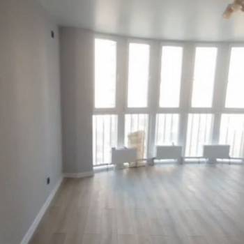 Продается 1-комнатная квартира, 36 м²