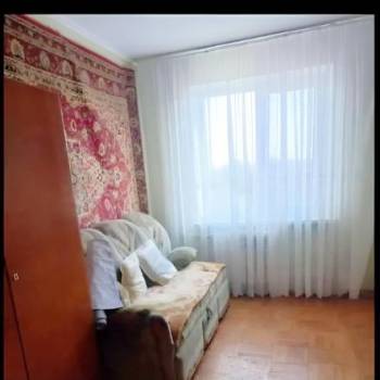 Продается Многокомнатная квартира, 61,3 м²