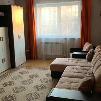 Сдается 1-комнатная квартира, 44 м²