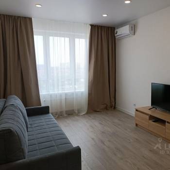 Сдается 1-комнатная квартира, 39 м²