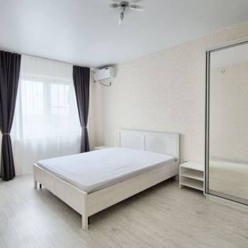 Сдается 1-комнатная квартира, 39 м²