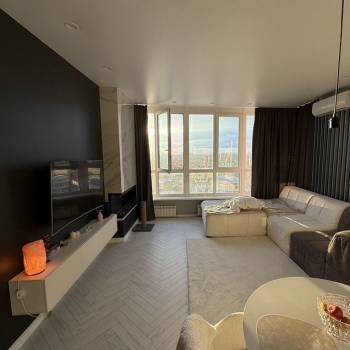 Продается 2-х комнатная квартира, 76,6 м²