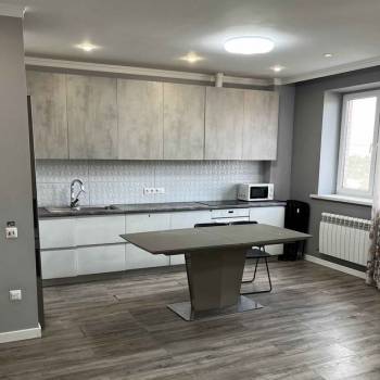 Сдается Многокомнатная квартира, 64 м²