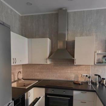 Сдается 1-комнатная квартира, 53 м²