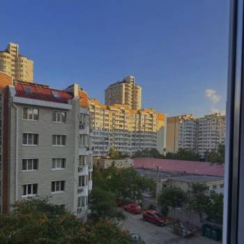Сдается 1-комнатная квартира, 53 м²