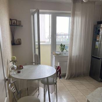 Сдается 2-х комнатная квартира, 56 м²
