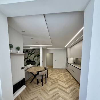 Продается 3-х комнатная квартира, 100 м²