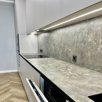 Продается 3-х комнатная квартира, 100 м²