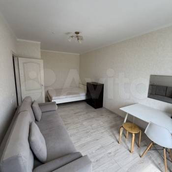 Сдается 1-комнатная квартира, 40 м²