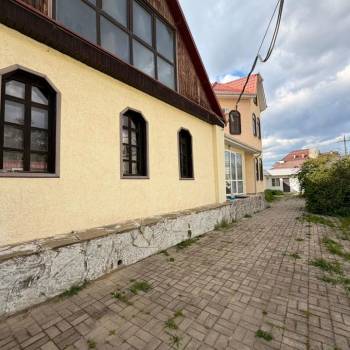 Продается Дом, 360 м²