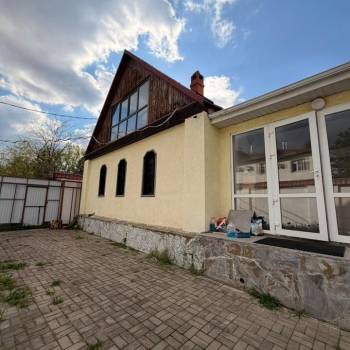 Продается Дом, 360 м²