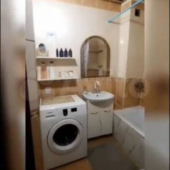 Сдается 1-комнатная квартира, 42 м²