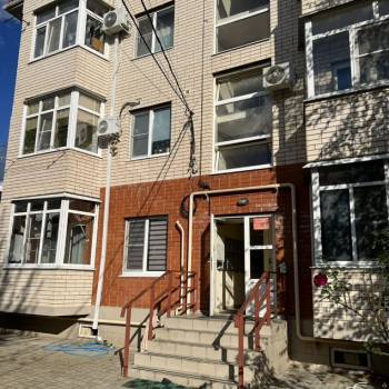 Сдается 1-комнатная квартира, 38 м²