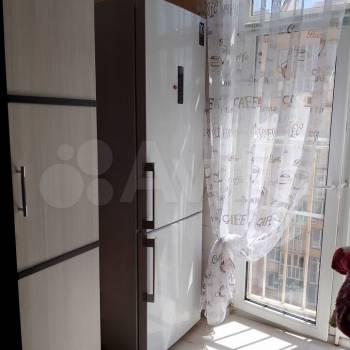 Продается 1-комнатная квартира, 41,8 м²