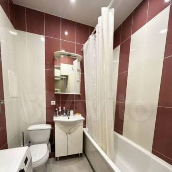 Сдается 1-комнатная квартира, 42 м²