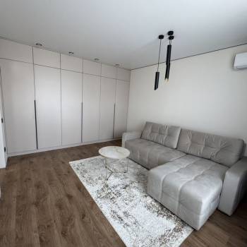 Сдается 1-комнатная квартира, 45 м²