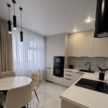 Сдается 1-комнатная квартира, 45 м²