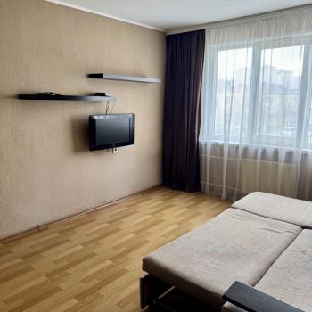 Сдается 1-комнатная квартира, 40 м²