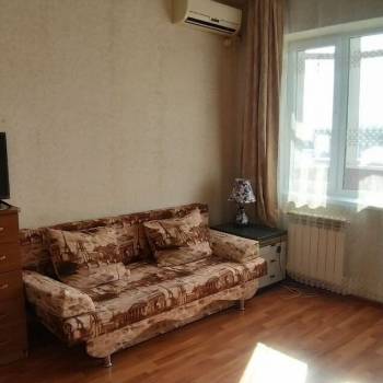 Сдается 1-комнатная квартира, 46 м²