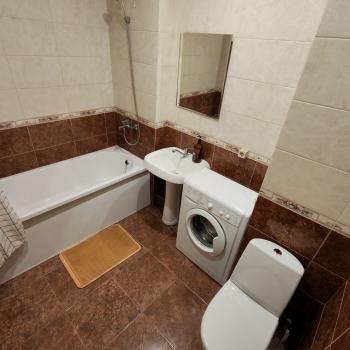 Сдается 1-комнатная квартира, 43 м²