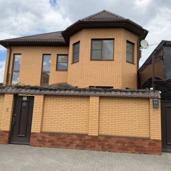 Продается Дом, 183 м²