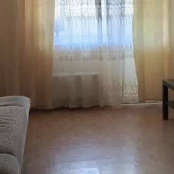 Сдается 1-комнатная квартира, 40,3 м²