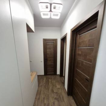 Сдается 2-х комнатная квартира, 74 м²