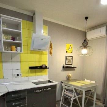 Сдается 1-комнатная квартира, 42 м²