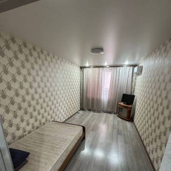 Сдается 1-комнатная квартира, 39 м²