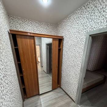 Сдается 1-комнатная квартира, 39 м²