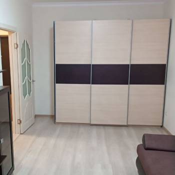 Сдается 1-комнатная квартира, 37 м²