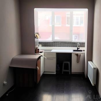 Продается 1-комнатная квартира, 35 м²