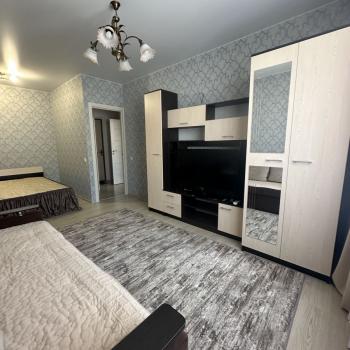 Продается 1-комнатная квартира, 35 м²