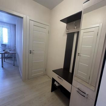 Продается 1-комнатная квартира, 35 м²
