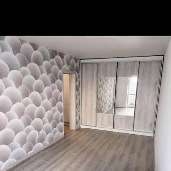 Продается 1-комнатная квартира, 54 м²