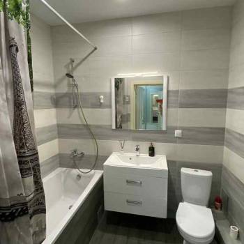 Сдается 1-комнатная квартира, 46 м²