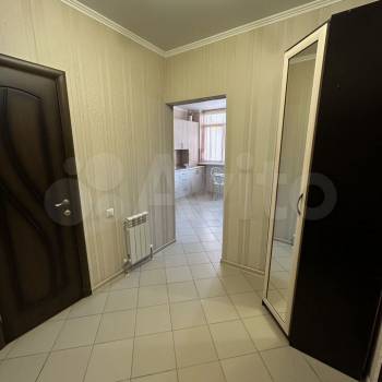 Сдается 1-комнатная квартира, 40 м²