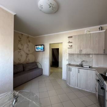 Сдается 1-комнатная квартира, 40 м²