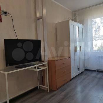 Сдается 1-комнатная квартира, 43 м²