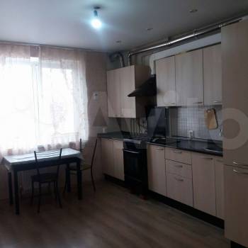 Сдается 1-комнатная квартира, 44 м²