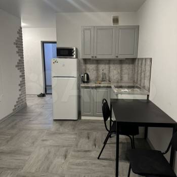 Сдается 1-комнатная квартира, 37 м²
