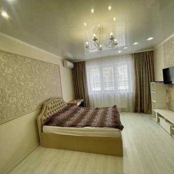 Сдается 1-комнатная квартира, 50 м²