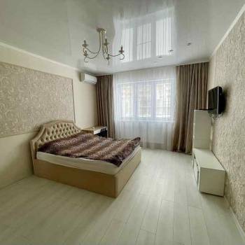 Сдается 1-комнатная квартира, 50 м²
