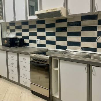 Сдается 1-комнатная квартира, 54 м²
