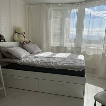 Продается 1-комнатная квартира, 32 м²