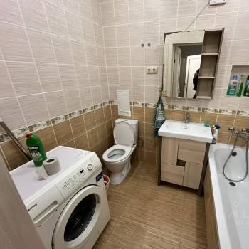 Продается 1-комнатная квартира, 39 м²
