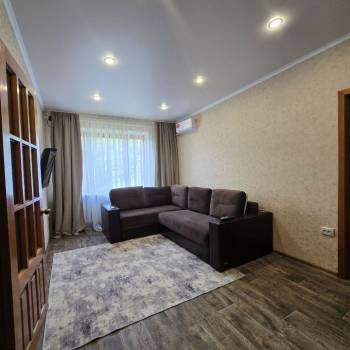 Сдается 2-х комнатная квартира, 42 м²